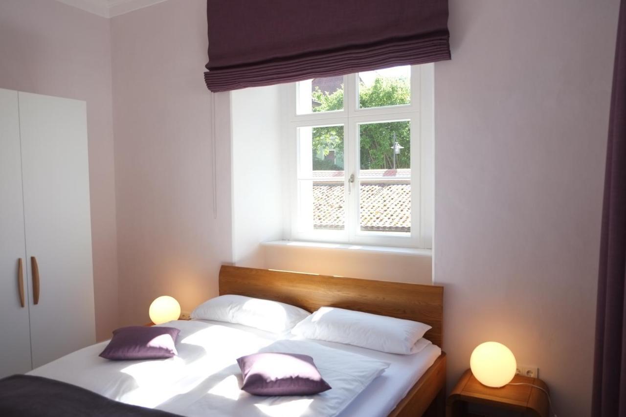 65Qm Wohnung Klosterblick Im Historischen Pfarrhaus Pielenhofen מראה חיצוני תמונה